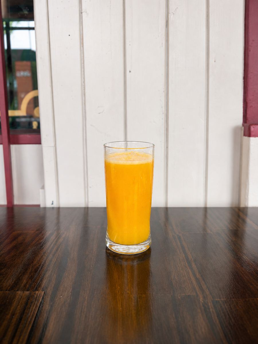 Jugo de naranja exprimido